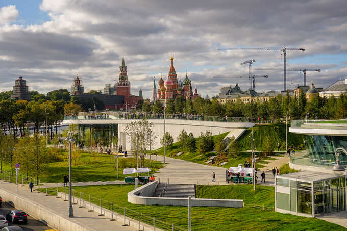 В Москве из парка эвакуировали людей из-за неопознанного объекта